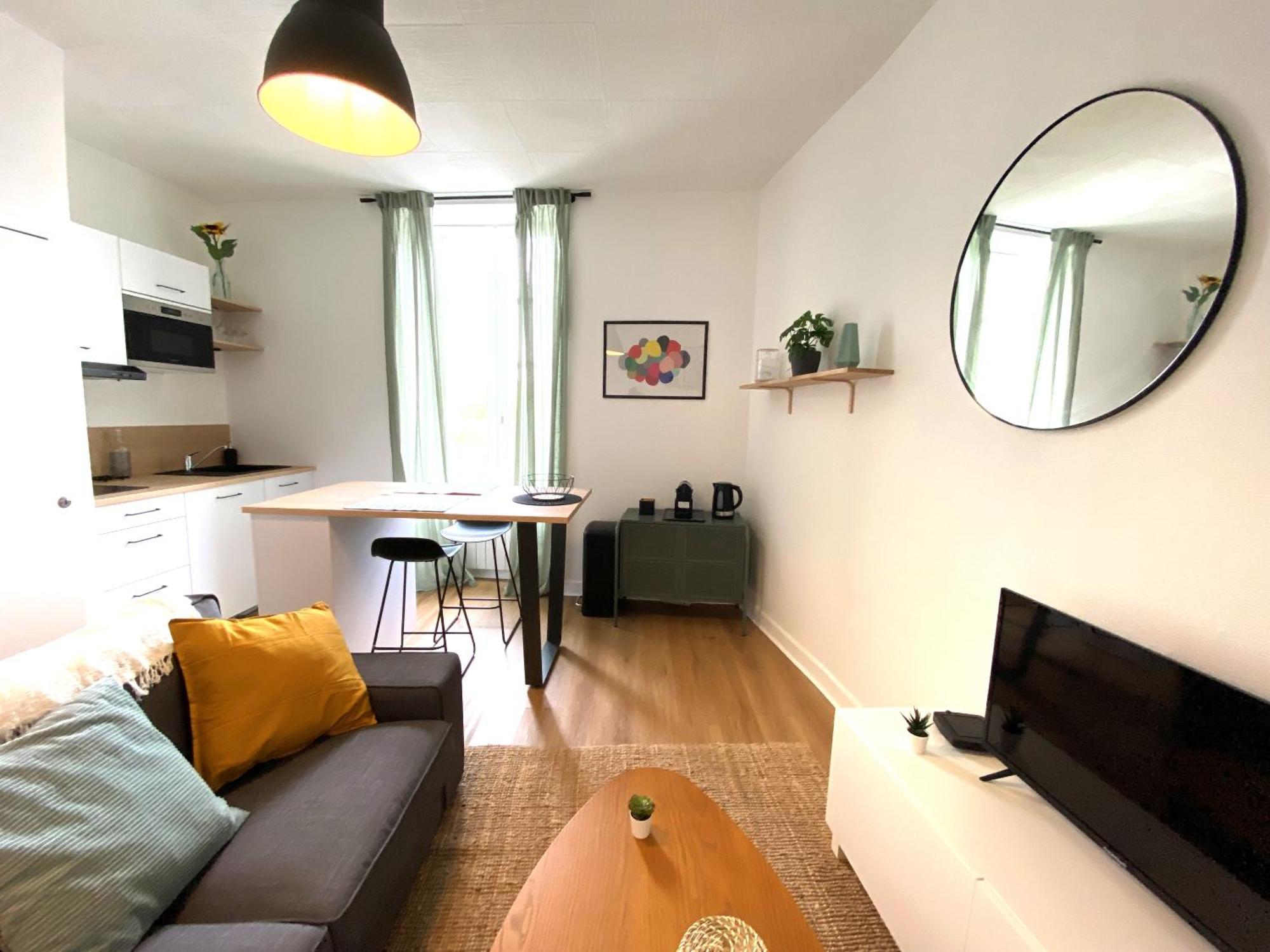 Confortable T2 Sur Les Rives De La Charente Angouleme Exterior photo